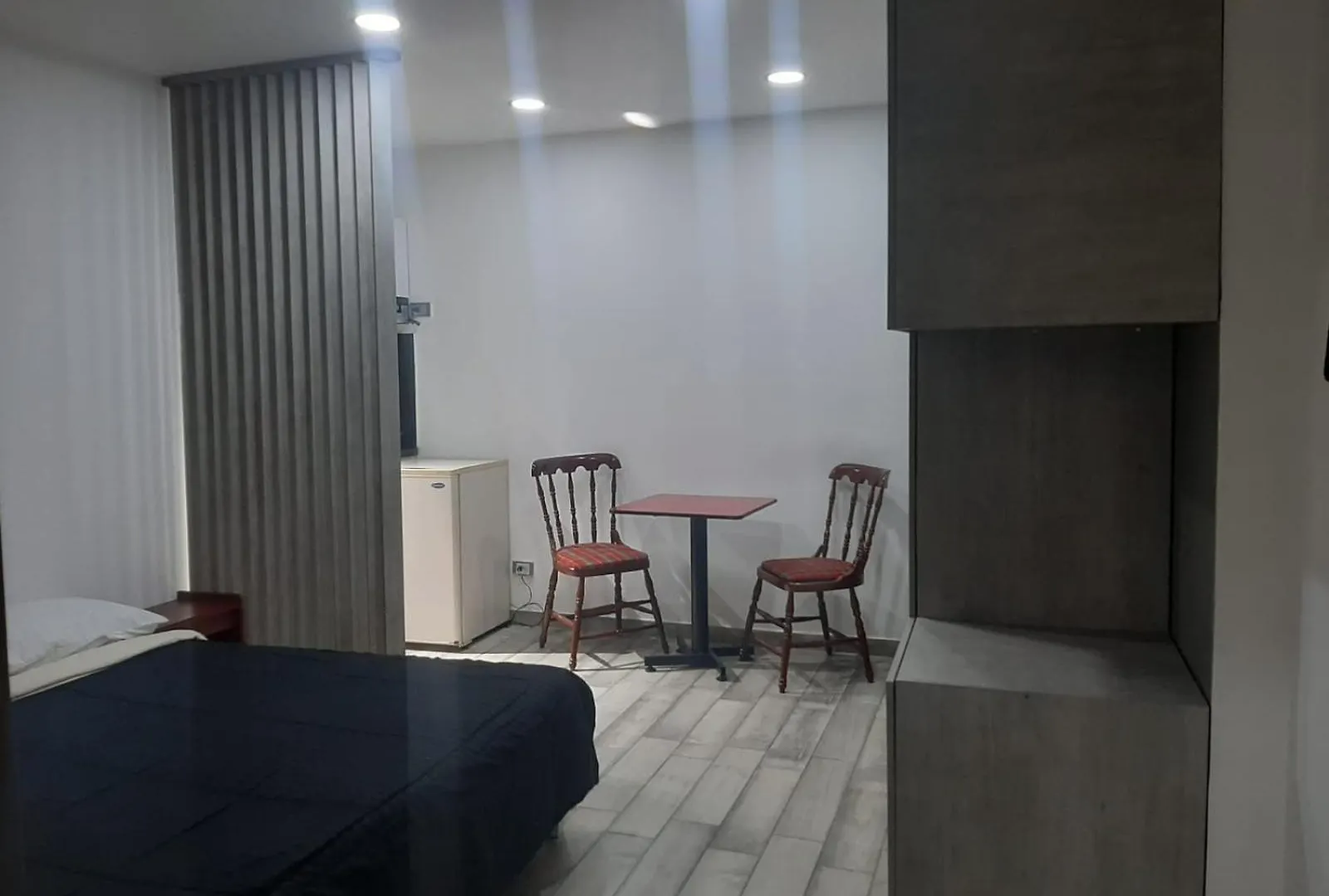 Sector De Corferias , Apartaestudios Y Habitaciones , A 10 Cuadras Embajada Americana , Cerca Al Can , G 12 , Universidad Nacional , Aeropuerto A 2 Cuadras Estacion Ciudad Universitaria Marque-Tresdiecisietecincoveintisieteveintiseistreintayuno Bogotá Hotel